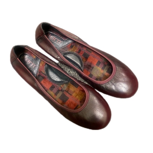 Born Julianne Women’s Leather Deep Maroon Burgundy Ballet Office Flats Sz 8.5 - Picture 1 of 4